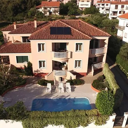 In With Sea View, Balcony, Air Conditioning, Wifi 858-4 Apartment Zadar