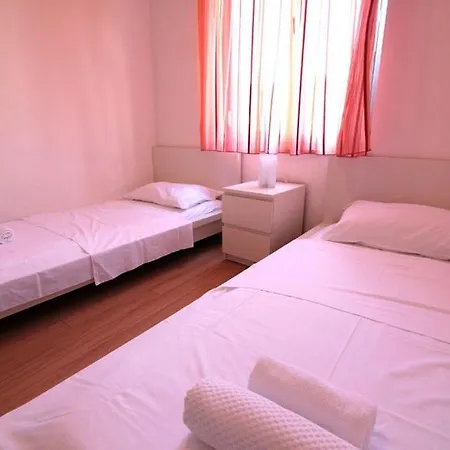 In With Sea View, Balcony, Air Conditioning, Wifi 858-4 Apartmán *