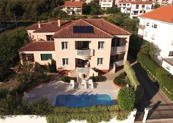 In With Sea View, Balcony, Air Conditioning, Wifi 858-4 Apartment Zadar