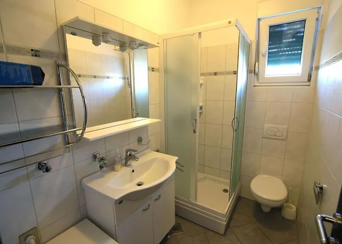 In With Sea View, Balcony, Air Conditioning, Wifi 858-4 Zára