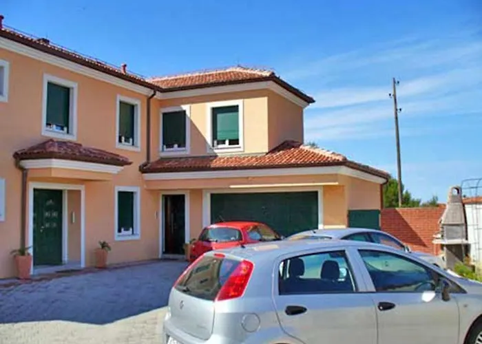 In With Sea View, Balcony, Air Conditioning, Wifi 858-4 Apartment